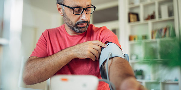 How to Check and Monitor Your Blood Pressure at Home